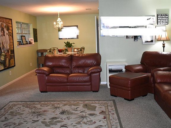 3rd image of 2629 Danbury Dr