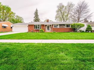 10804 Kolb Ave, Allen Park, MI 48101