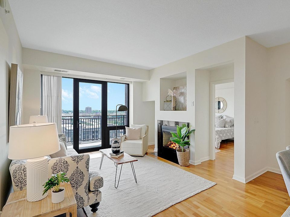 1st image of 500 E Grant St APT 1007