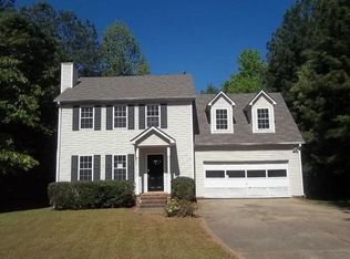 179 Thomas Crossing Dr, Newnan, GA 30265