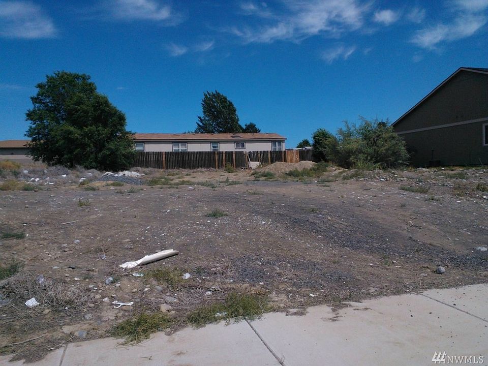1st image of 1001 N Pierce Dr
