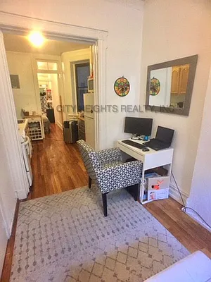 Rented by City Heights Realty | media 8