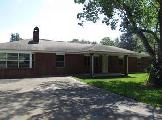 76 Herscel Mitchell Rd, Picayune, MS 39466