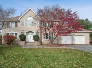 33 Continental Rd, Parsippany-Troy Hills Twp., NJ 07950