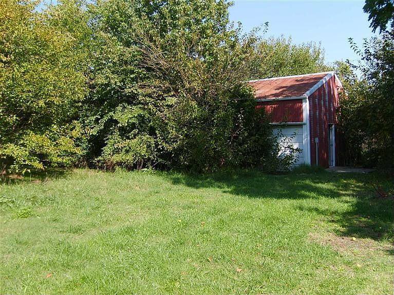 2nd image of 6293 E Winnfield Ln