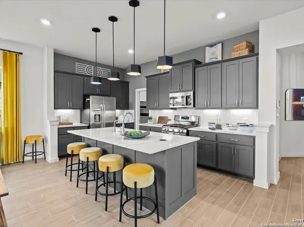 931 Manger Lane, New Braunfels, TX 78130