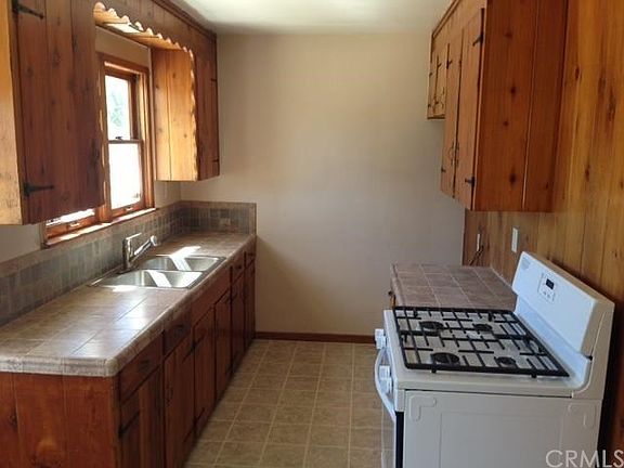3rd image of 41304 Johnston Ave
