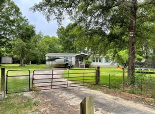 1178 Luke Rd, Ray City, GA 31645