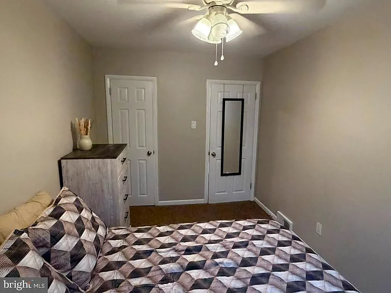 3922 Lankenau Ave — Photo 6