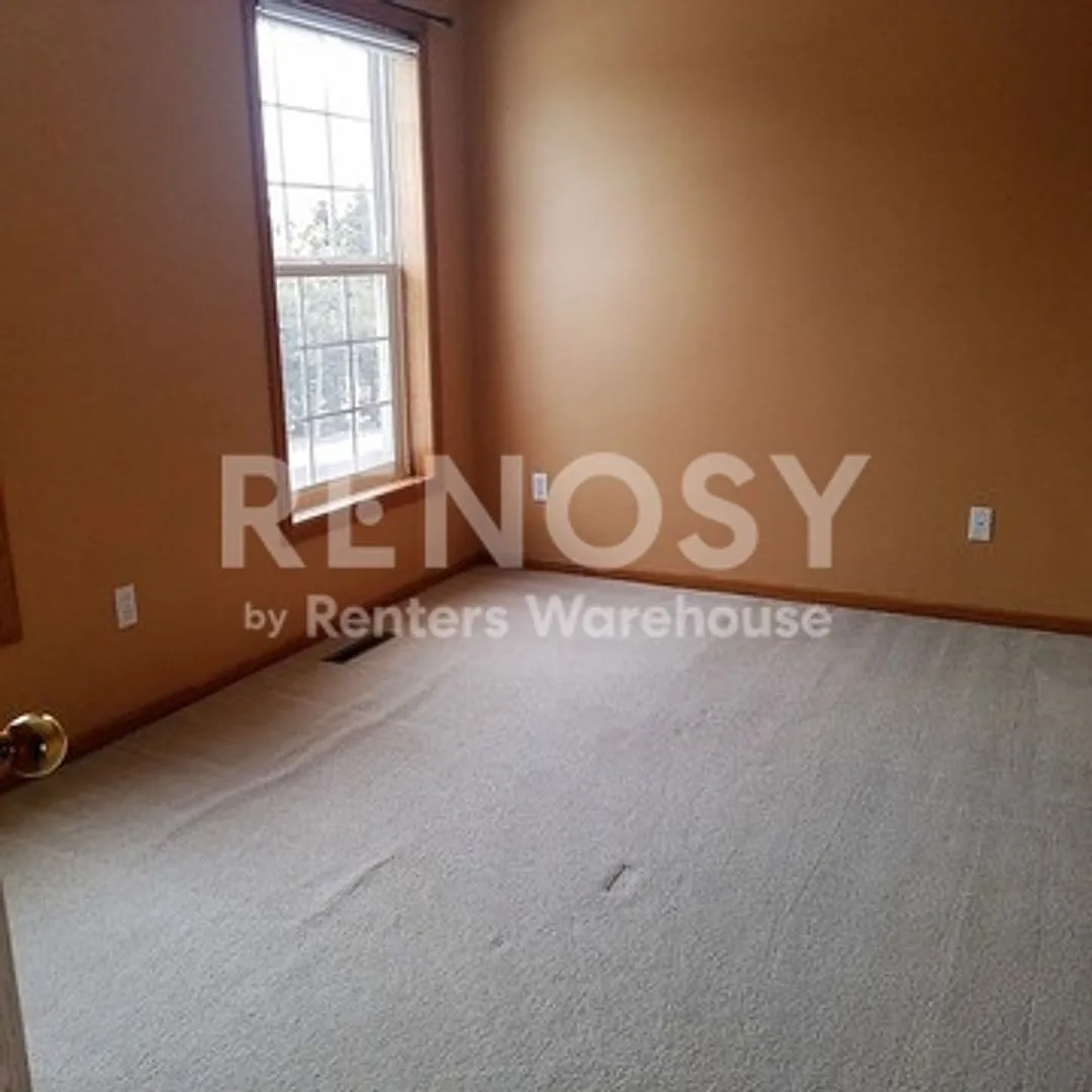 Beautiful 3bd/3ba In Eden Prairie — Photo 4