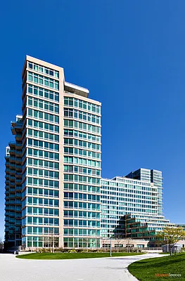 Sold by Modern Spaces | media 31