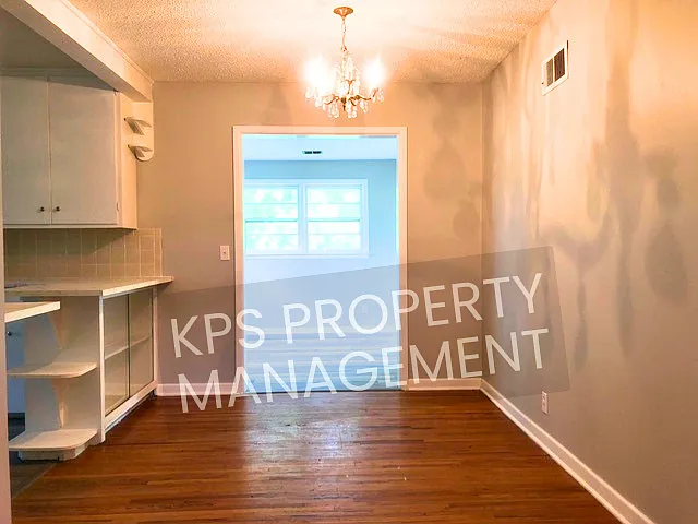 2 bed, 1009 sqft, $1,150 — Photo 4