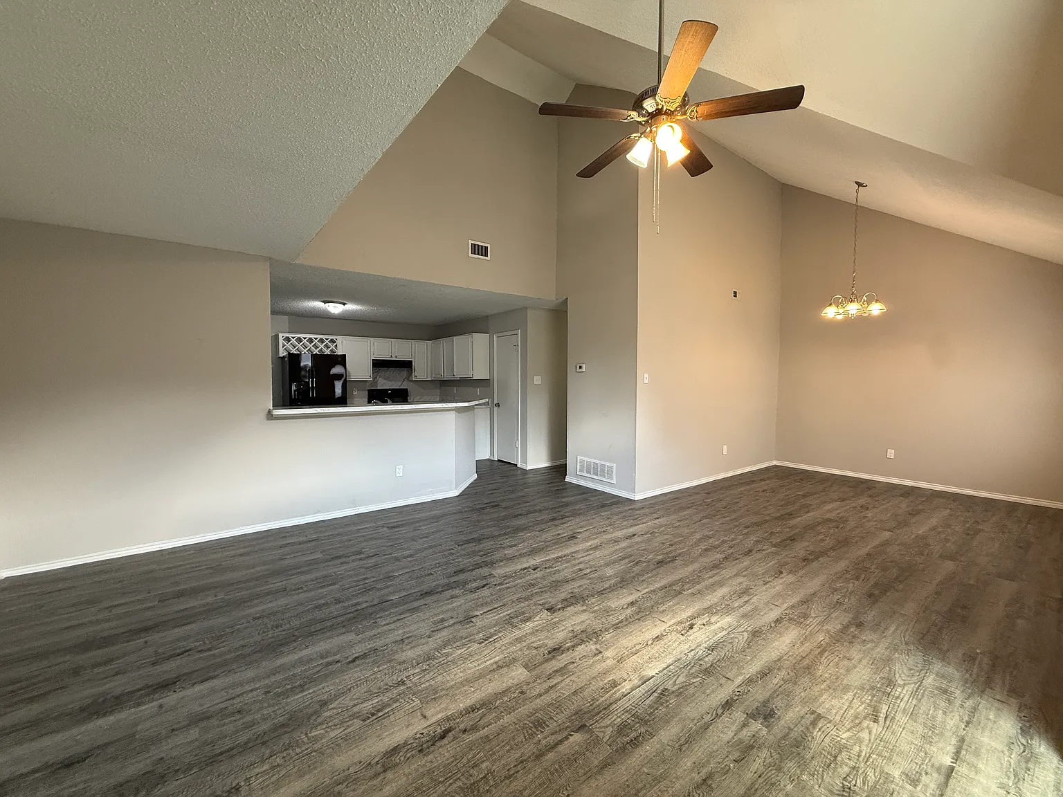 4307 Scardale Ln. Dallas, TX 75227 — Photo 3