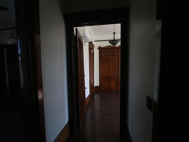 1733 Spring Garden St #3F — Photo 5