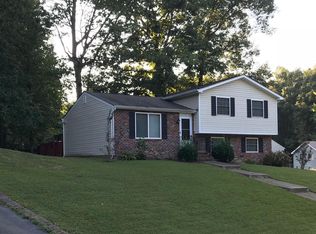 1400 Cauthan Ct, North Chesterfield, VA 23236