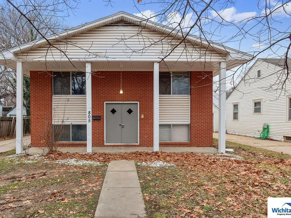 805 - 807 S. Erie