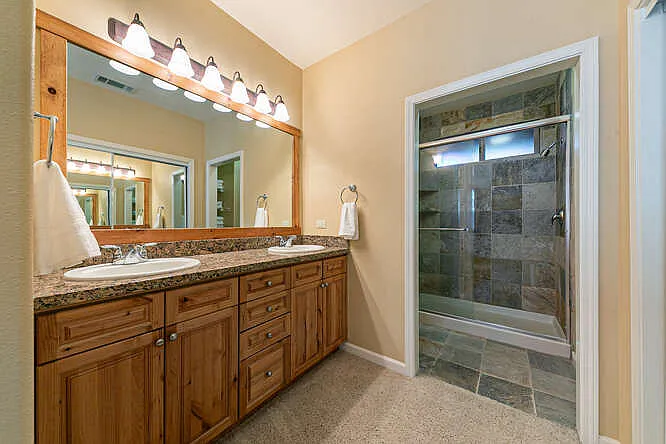 10885 Cinnabar Way #5 — Photo 16