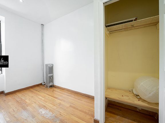 4th image of 448 Hancock St #3A