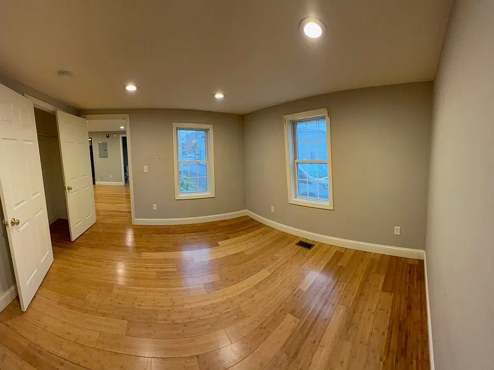 40 Milk St #3