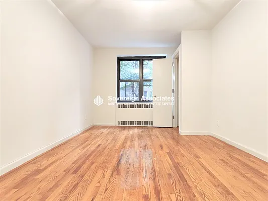 Rented by Sovereign Associates | media 8