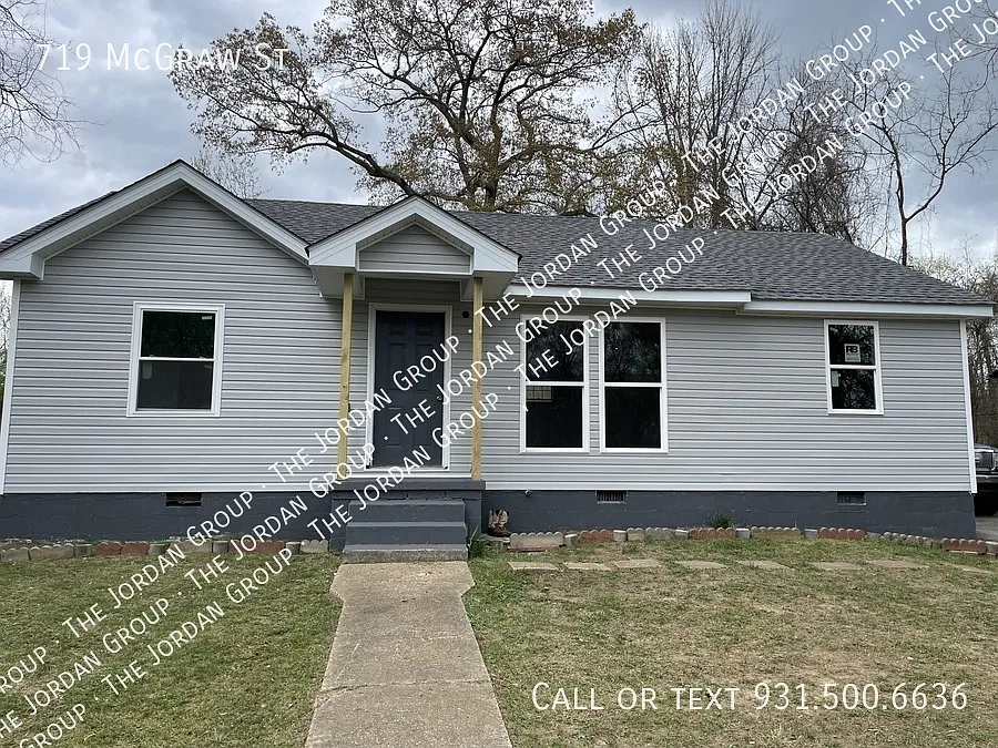 3bdrm Plus Bonus *House for Rent — Photo 1