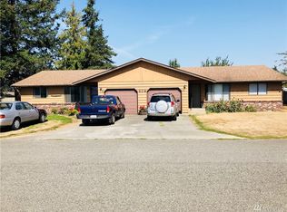 868 Hinotes Ct, Lynden, WA 98264