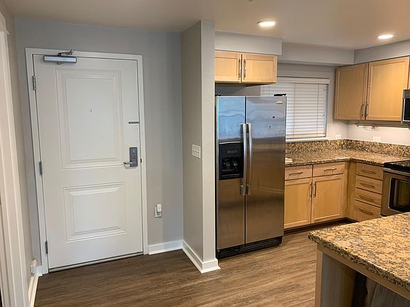 5th image of 125 Patterson St Unit 325