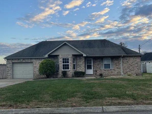 7017 Westfork Dr, Smyrna, TN 37167