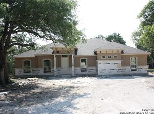 433 Hanging Oak, Spring Branch, TX 78070