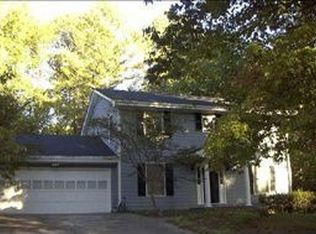 4142 Stonemont Dr, Lilburn, GA 30047