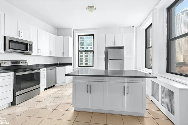 Rented by Brown Harris Stevens | media 9