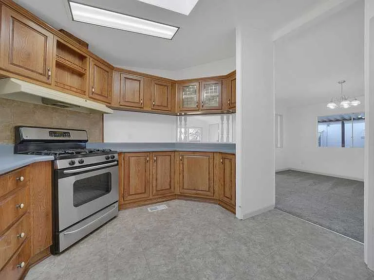 5604 Heritage Dr — Photo 12