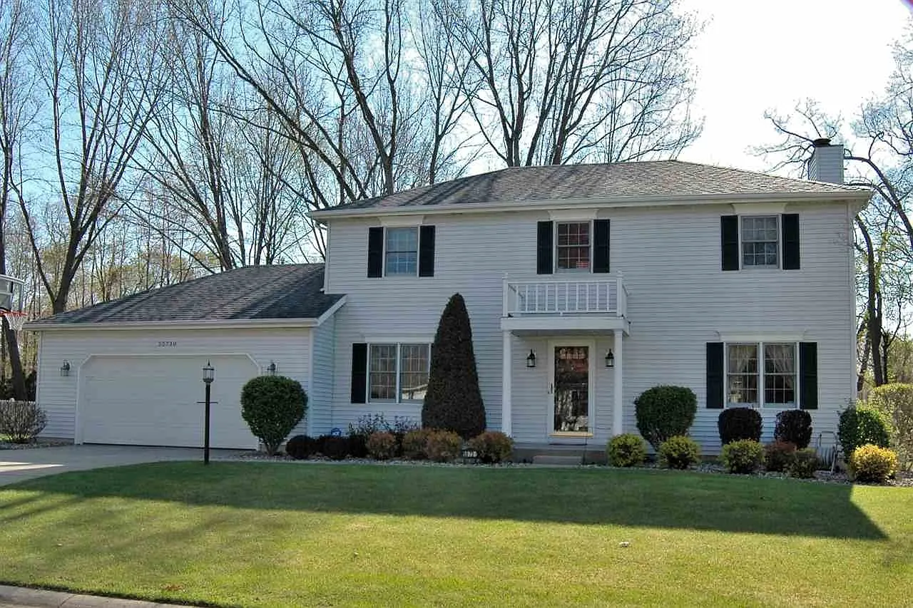 55730 Jefferson Knolls Dr photo 1