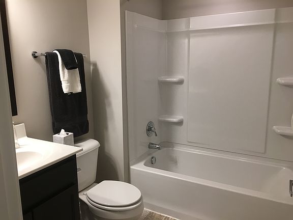 5th image of 1499 Elmwood Ave