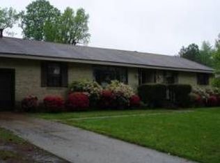 2904 Greenwood Rd, Chesapeake, VA 23321