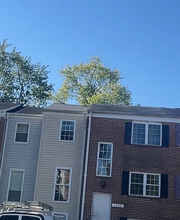 1st image of 1903 Eloise Ln