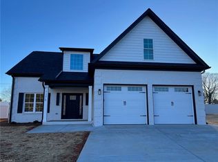 7176 Reynolds Mill Cir, Lewisville, NC 27023