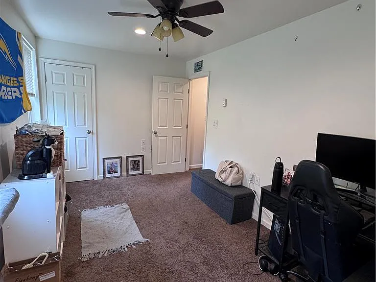 130 Hidden Spur Rd E — Photo 13