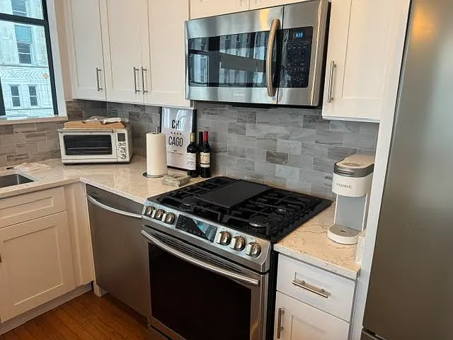 333 W Hubbard St #513 — Photo 2