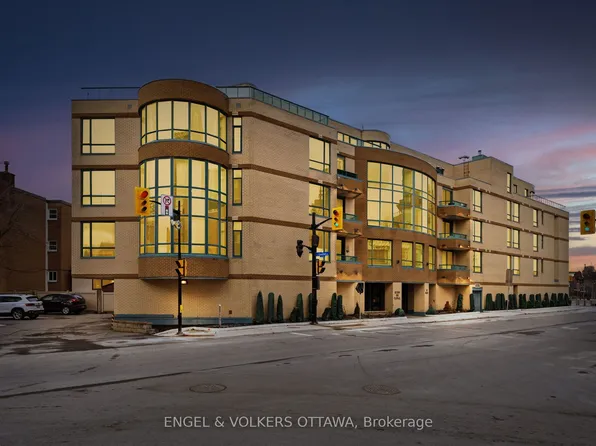 10 Main St #207, Ottawa, ON K1S 1M9