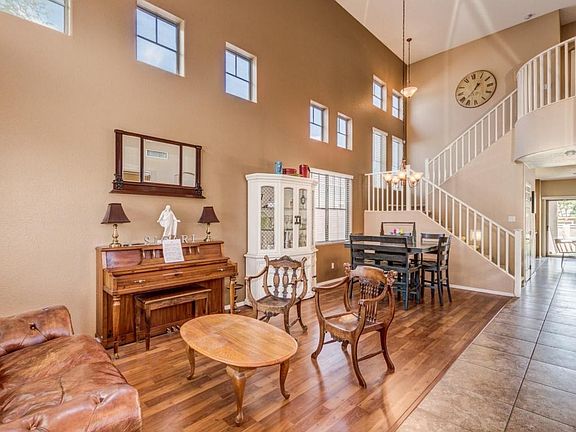 2nd image of 18814 E Kingbird Dr