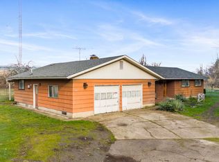 9032 Thurston Rd, Springfield, OR 97478