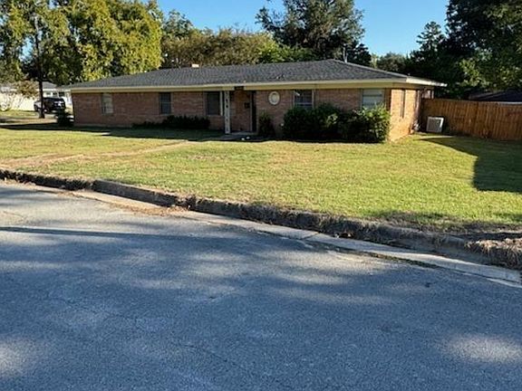 2nd image of 3000 Brentwood Dr