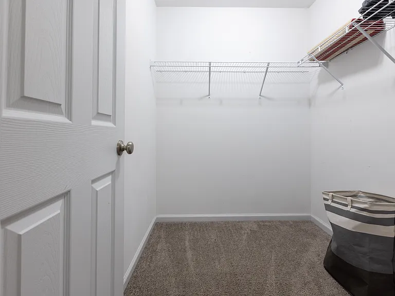 3214 Henrietta St — Photo 16