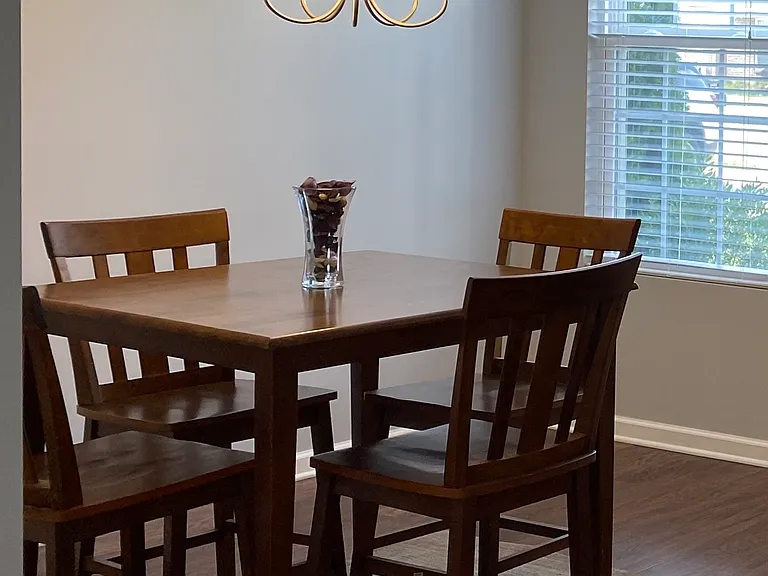 2429 Miranda Dr — Photo 6