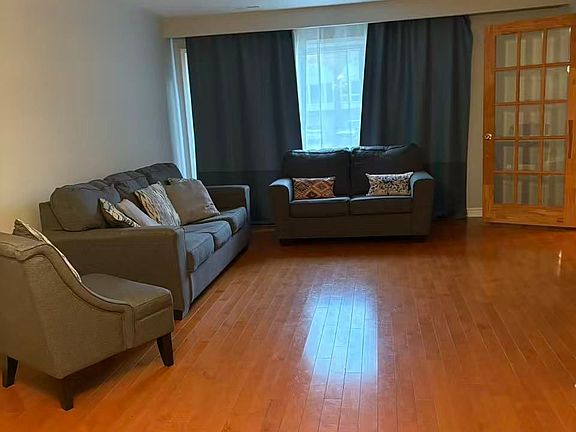 3rd image of 18 Lynch Rd