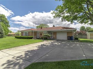 5167 Grosse Point Pkwy, Toledo, OH 43611