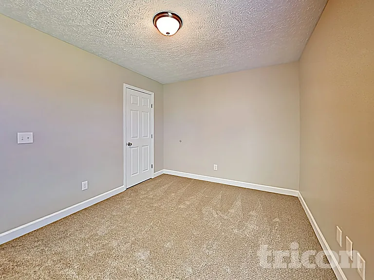 912 Tapoco Ct — Photo 12