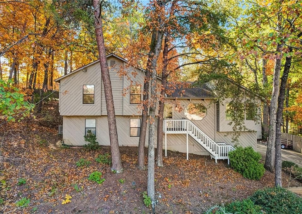 1st image of 5059 Ravenwood Dr