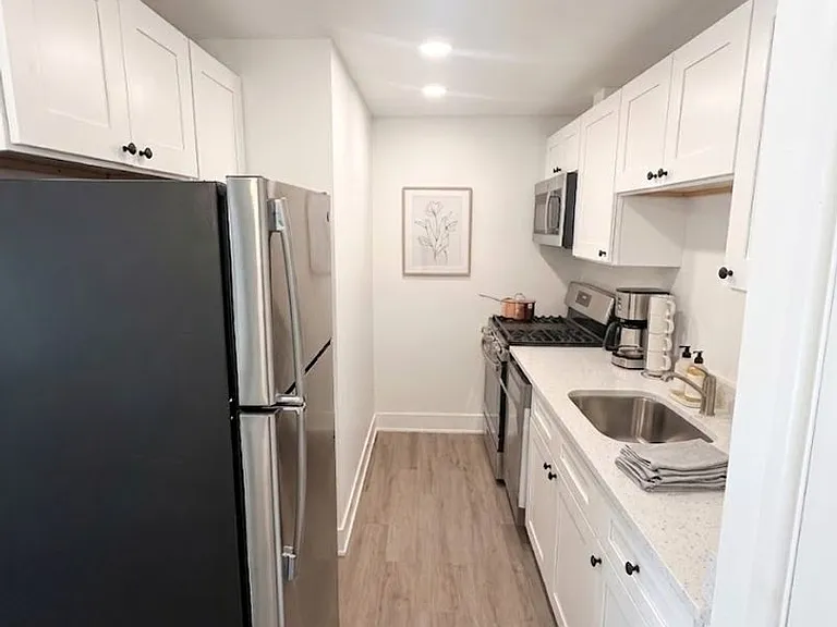 11035 S Keating Ave — Photo 11
